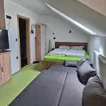 Land Family Fun Sport Apartment Smarje pri Jelsah